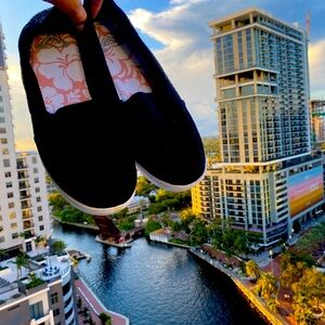 Roxy Minnow Slip On Loafers